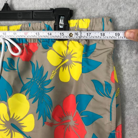 Calvin Klein Swim Shorts XL Pockets Trunks Board Lined UPF Quick Dry Wicking - Picture 7 of 15